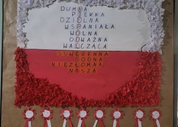 Powiększ zdjęcie: flaga Polski - z hasłami duma, piękna,dzielna,wspaniała, wolna, odważna, walcząca, suwerenna, godna, niezłomna, nasza