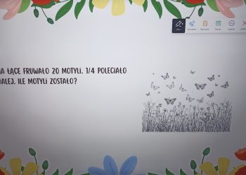 Powiększ zdjęcie: tekst na tablicy